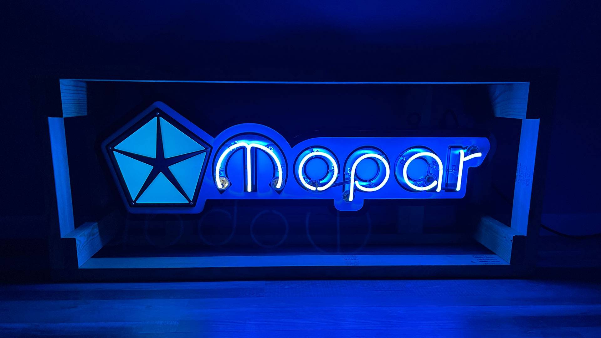 48″ MOPAR Neon sign