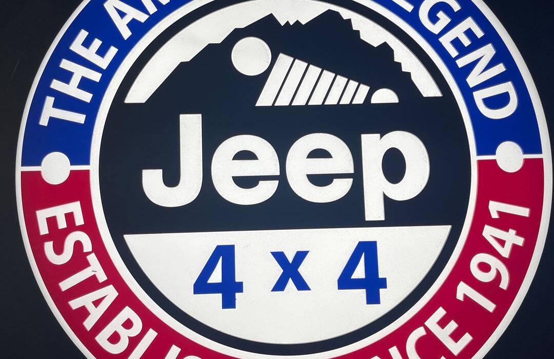 Neon road the american legend Jeep 4 by 4 round sign